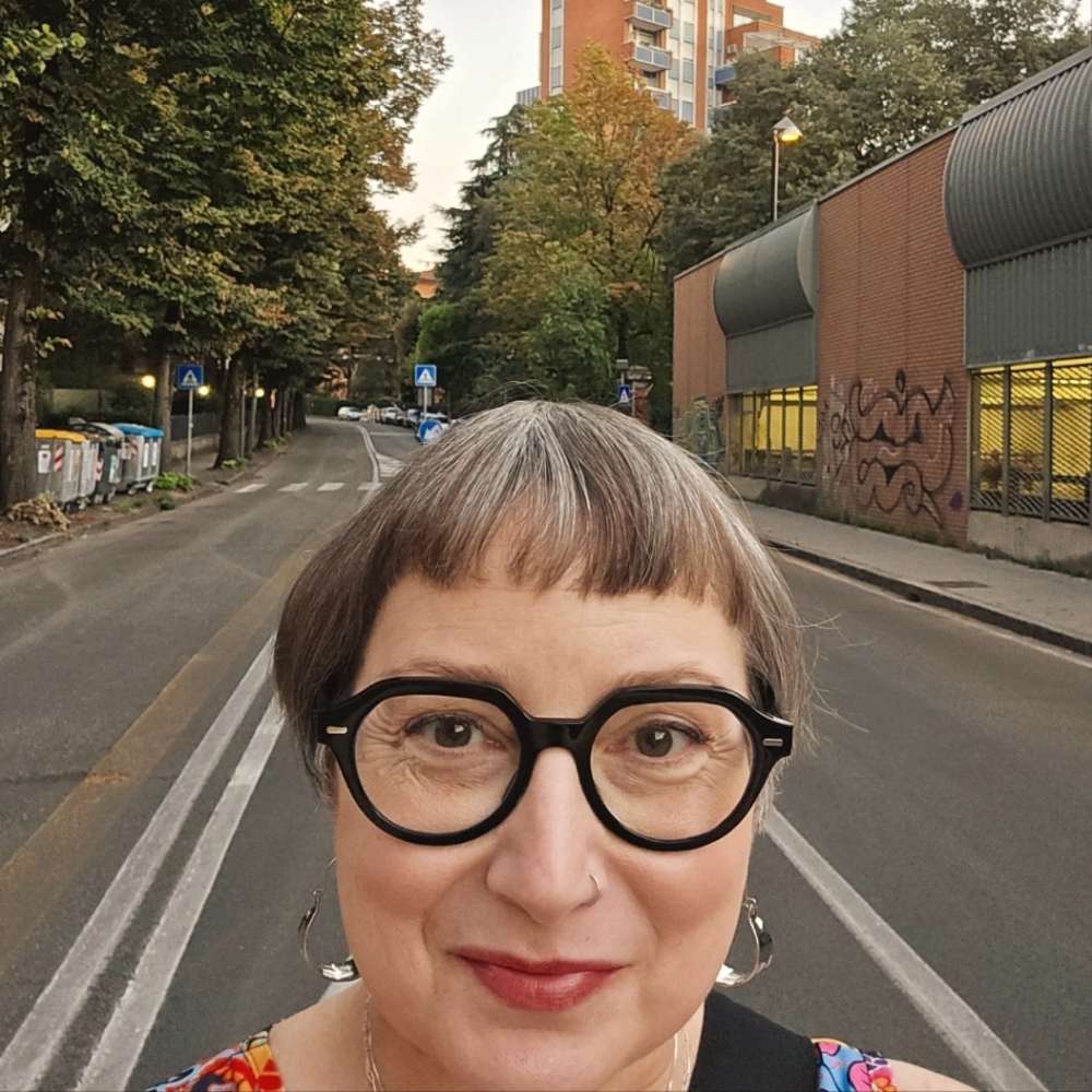 Meet your Posher, Angela